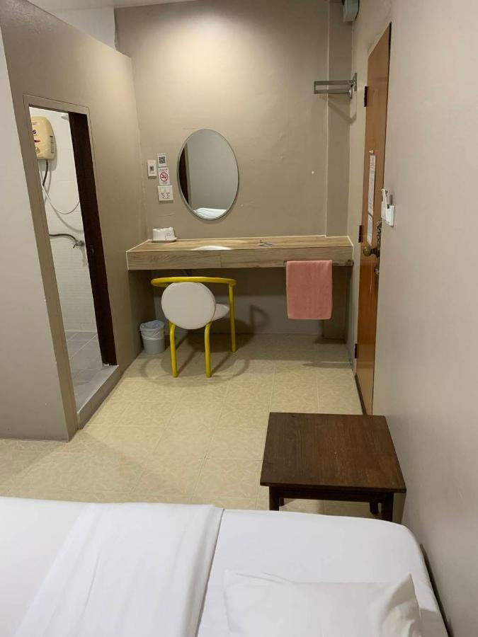 Lithai Guesthouse Phitsanulok Eksteriør billede